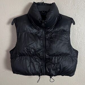 Automet Women’s Cropped Puffer Vest Black Small